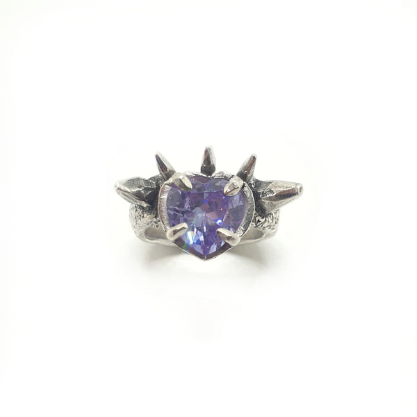 Spikey heart ring lavender
